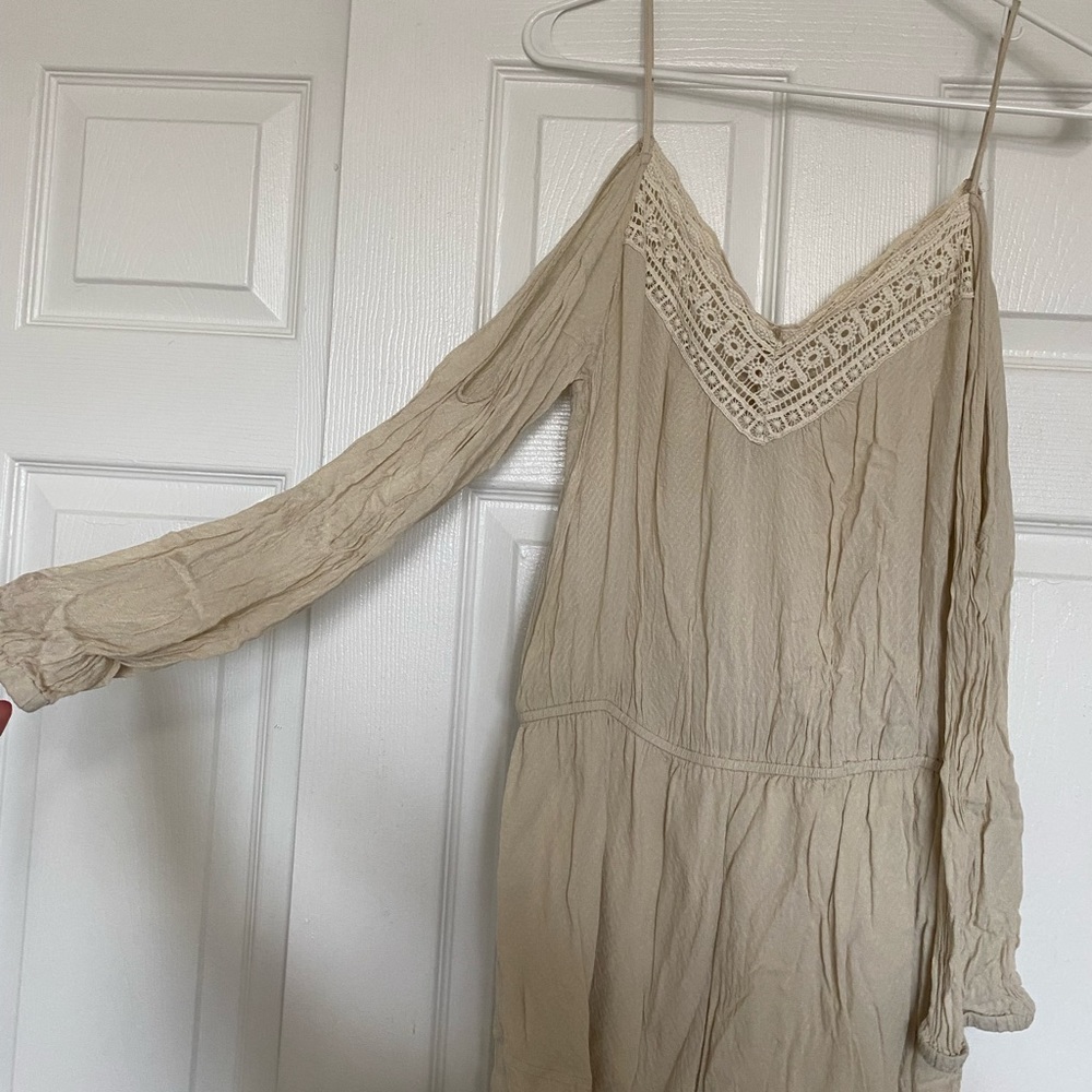 Romper - Picture 2 of 4